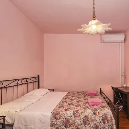 House Ospedale 2 Bed & Breakfast